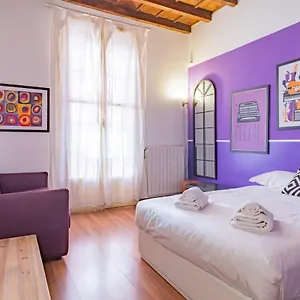 Renovated Studio Close To Duomo - Crocetta Appartamento
