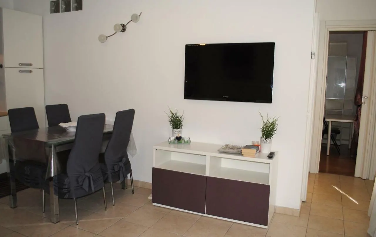 Bnbook- Milano/Famagosta Flat Appartamento Milano